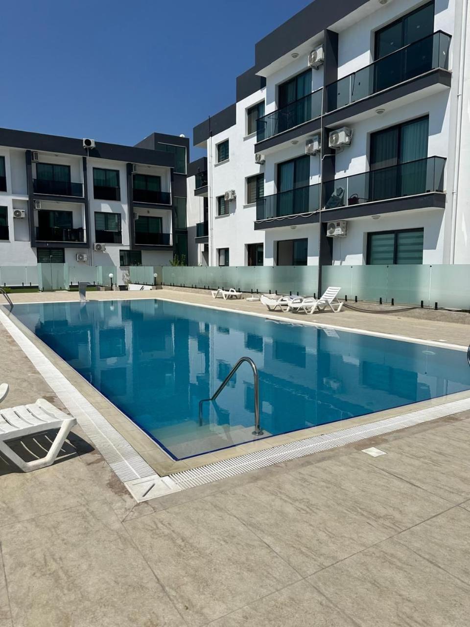Шикарная Квартира Nova Park Karavas  Eksteriør billede